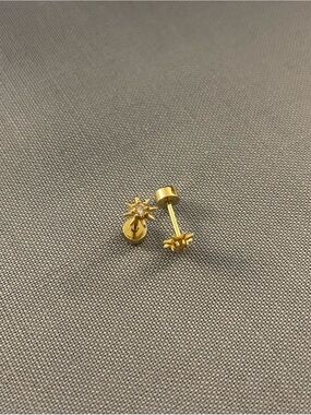 Pavoi Gold-Plated Sunburst Screw Back Studs
